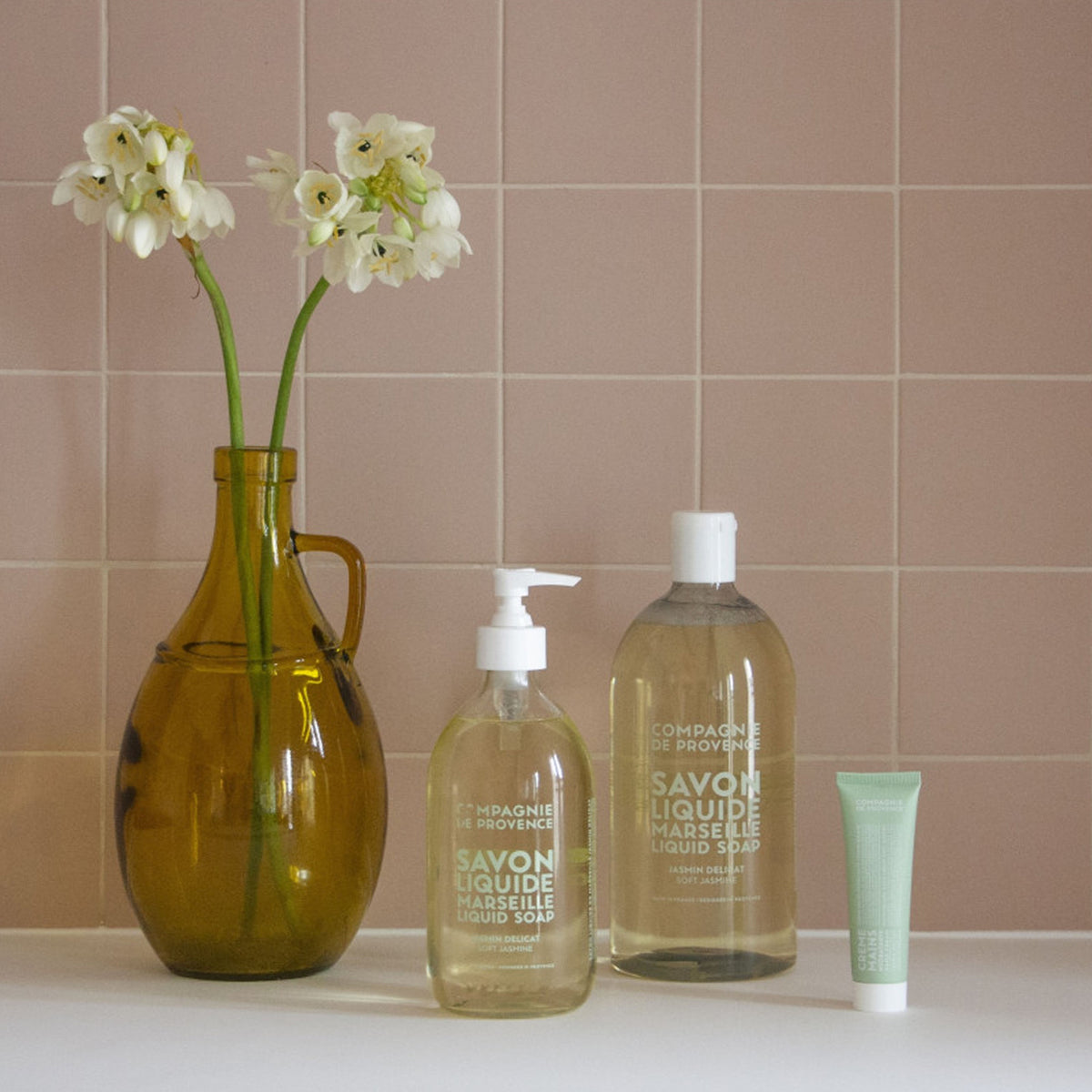 Liquid Marseille Soap 10 fl. oz. - White Tea main image 1